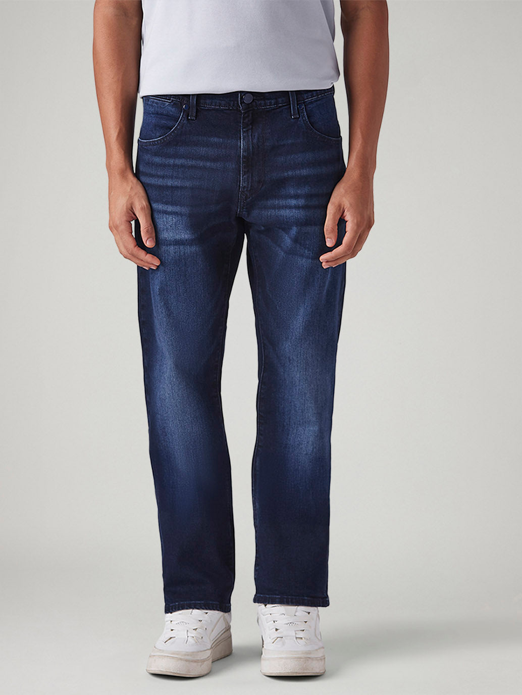 Men's 511 Dark Blue Slim Fit Mid Rise Redloop Jeans - Front View