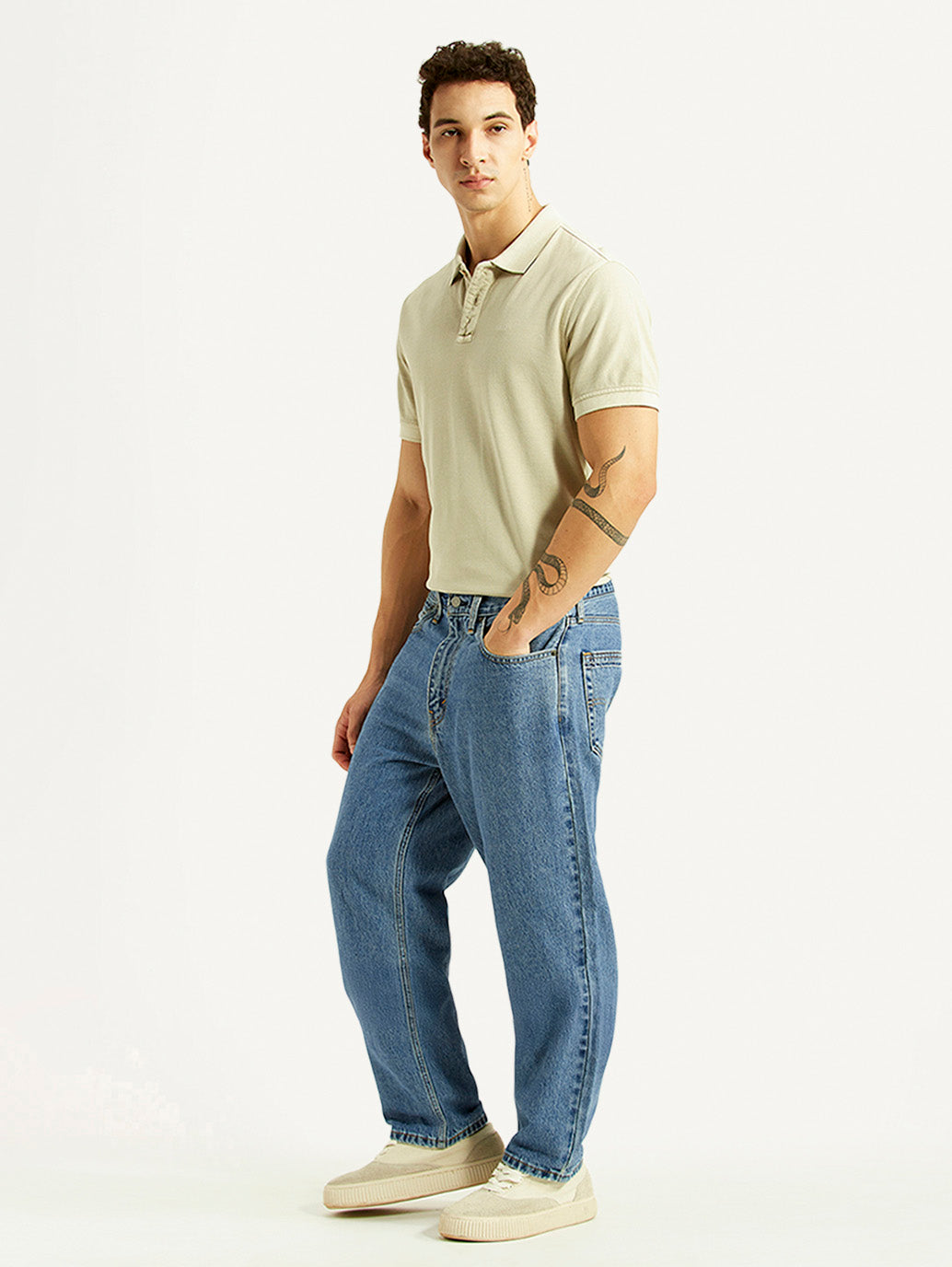 Men's 568 Blue Baggy Fit Mid Rise Jeans - Side View