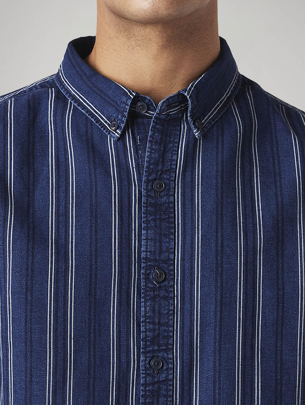 Men's Striped Slim Fit Linen Shirt - Detail View