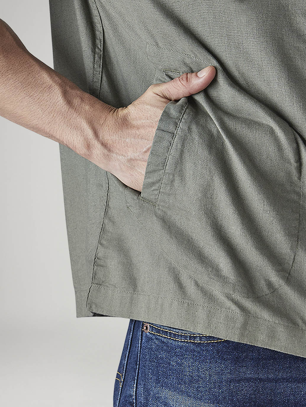 Men's Solid Olive Linen Hooded Shacket - 20 View