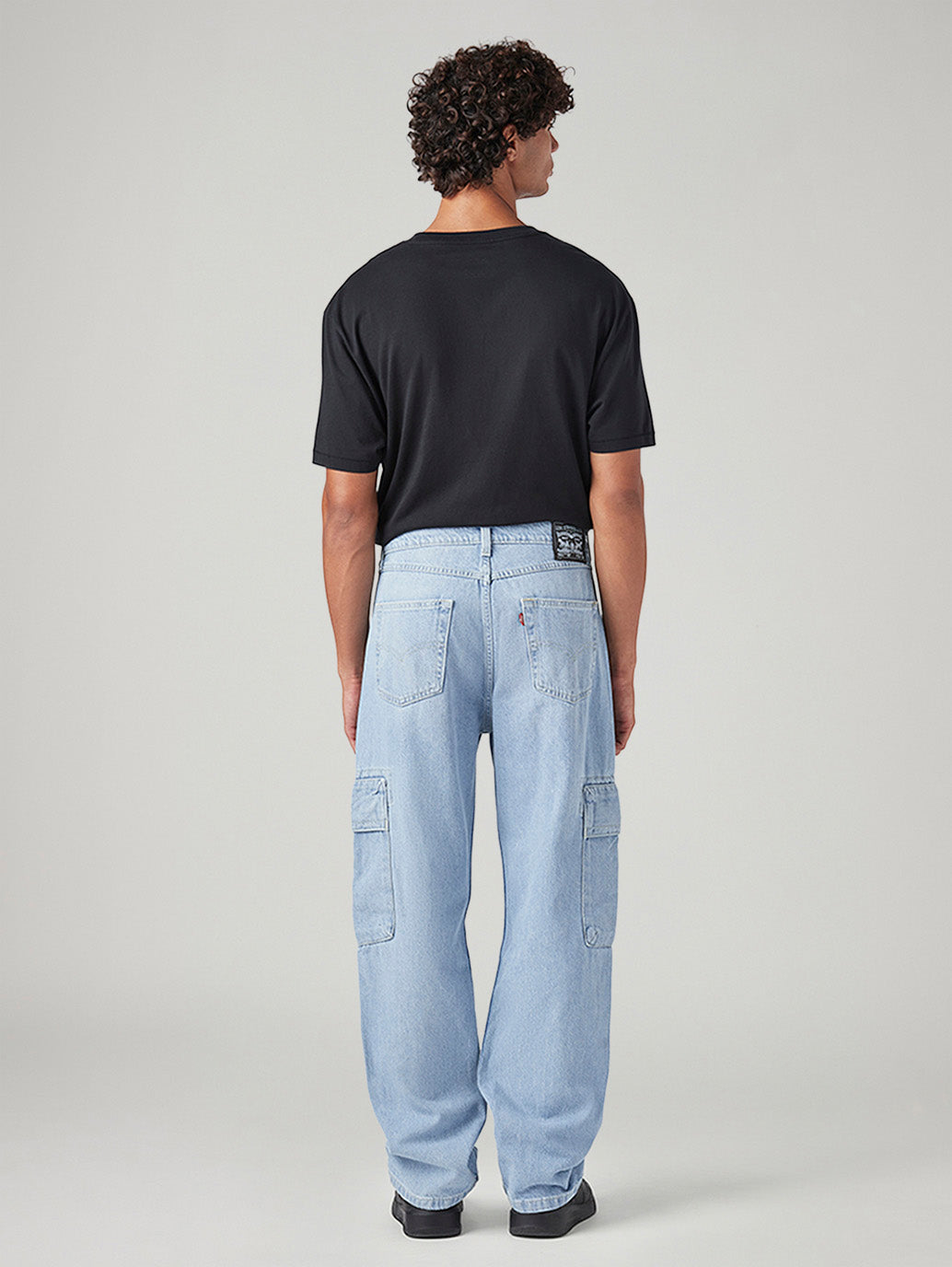 Men's 565 Light Blue Loose Fit Mid Rise Cargos - Back View