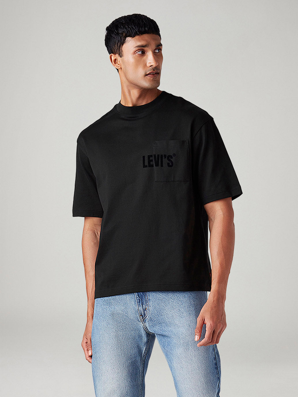 Men's Solid Loose Fit T-Shirt - Styleshot View