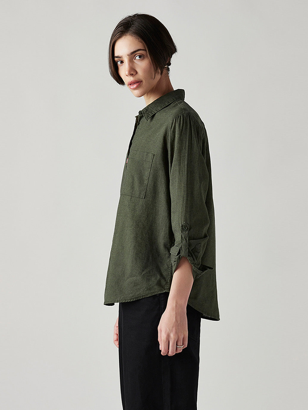 Women's Solid Relaxed Fit Linen Shirt - Side View