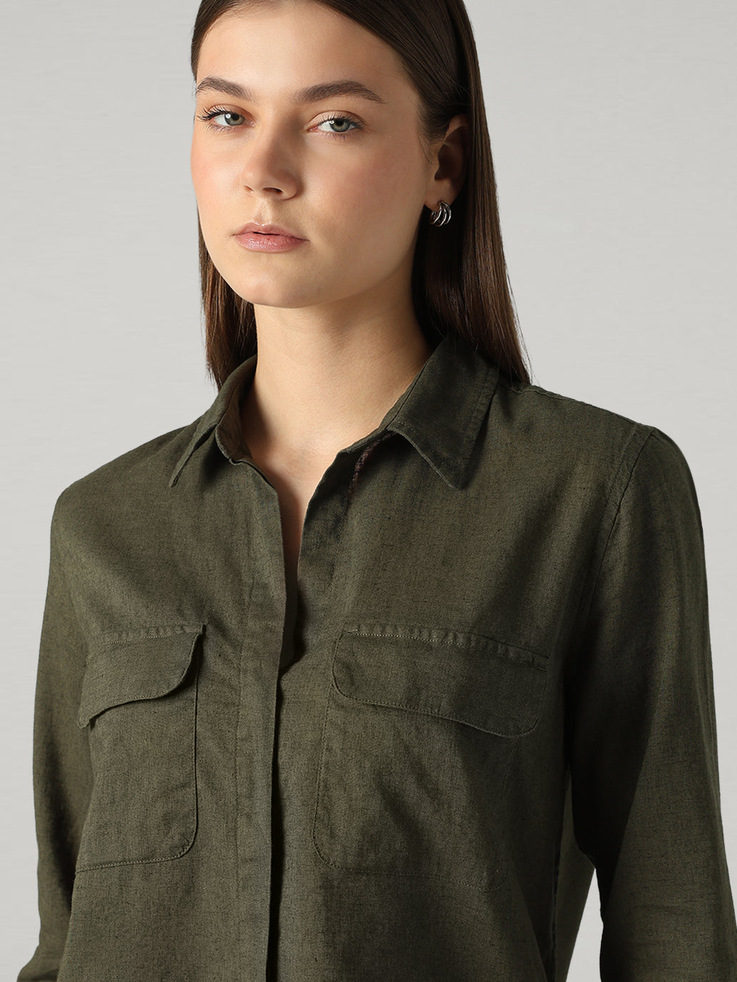 Women's Solid Relaxed Fit Linen Shirt - Detail View