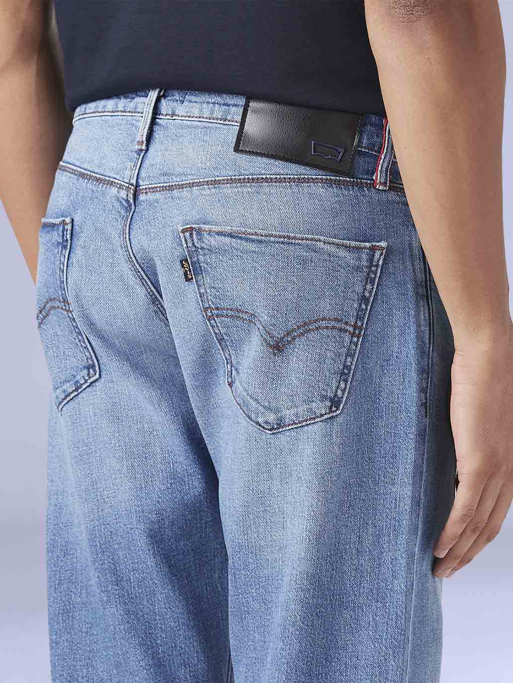 Men's 555 Light Blue Relaxed Straight Fit Mid Rise Redloop Jeans - Detail View