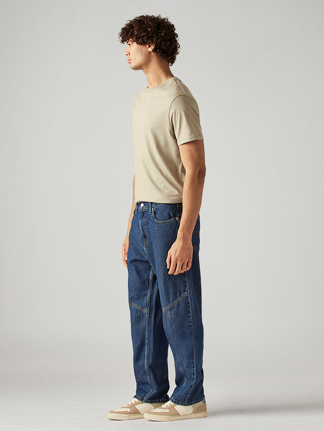 Men's 568 Dark Blue Loose Fit Mid Rise Jeans - Side View