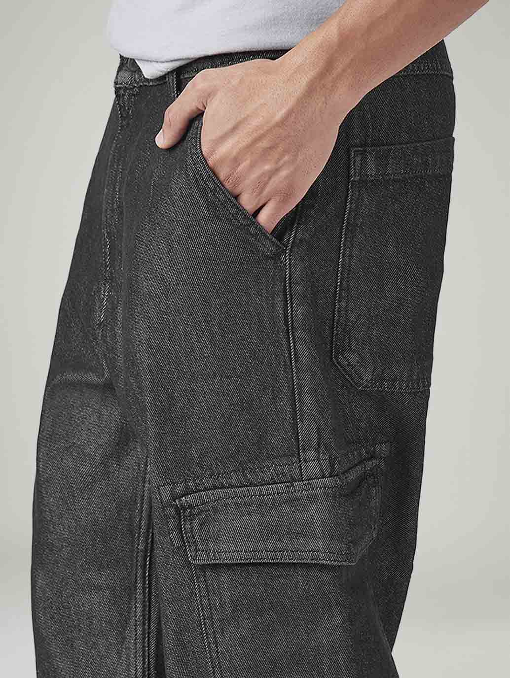 Men's 568 Charcoal Grey Loose Fit Mid Rise Cargos - Detail View
