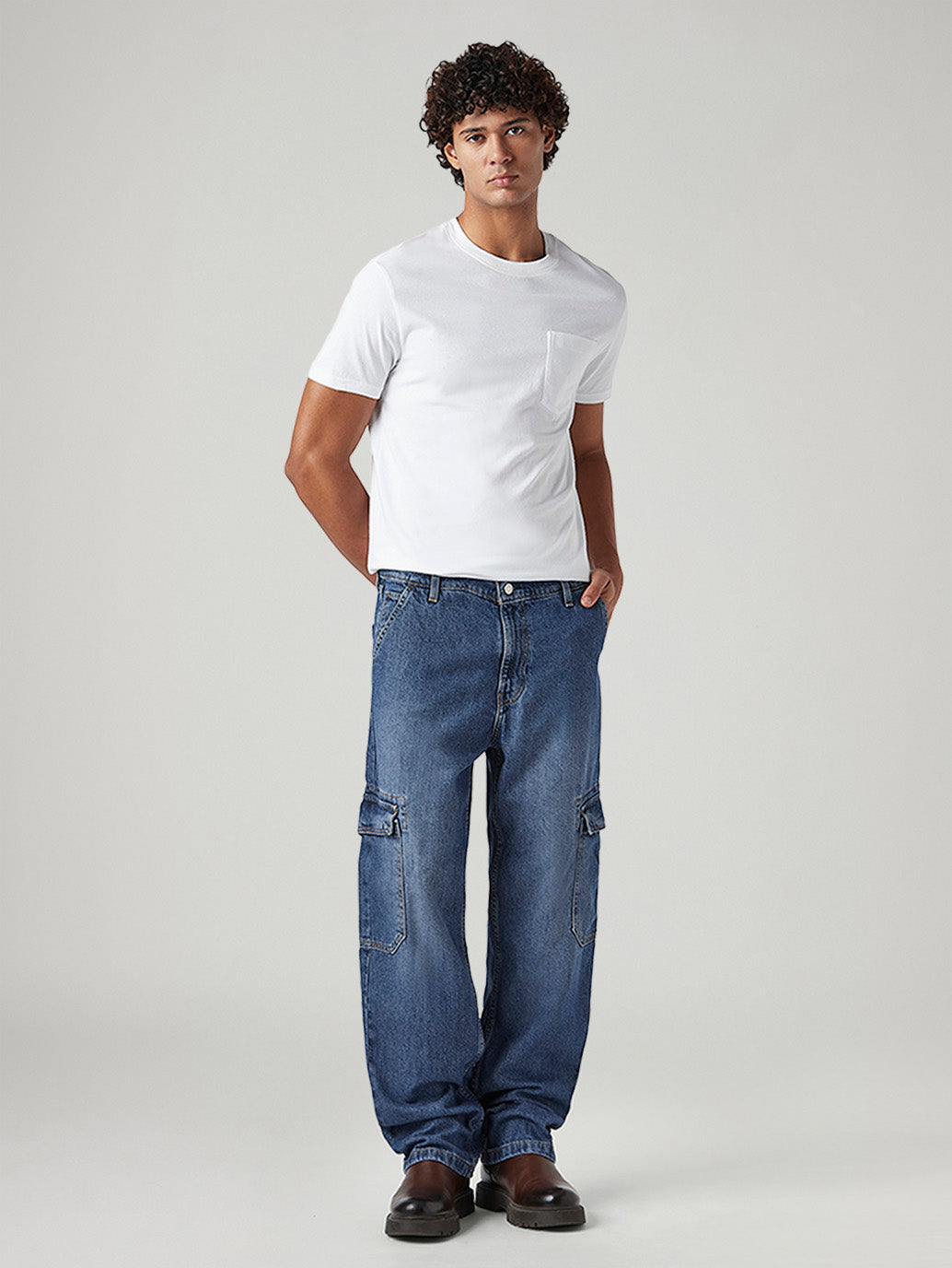 Men's 568 Blue Loose Fit Mid Rise Cargos - Front View