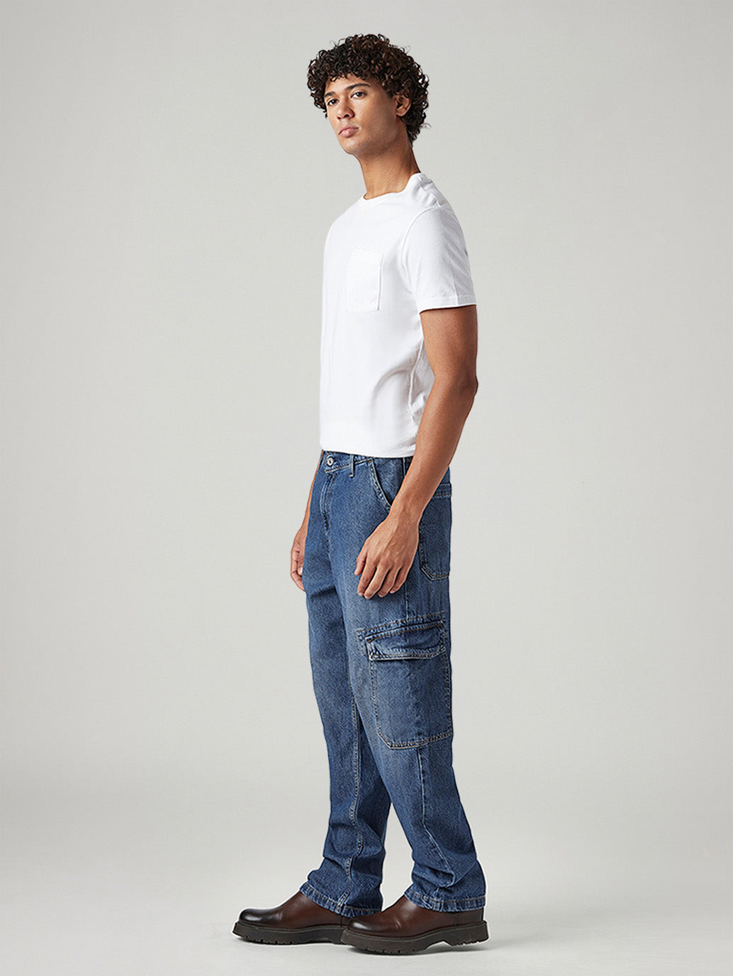 Men's 568 Blue Loose Fit Mid Rise Cargos - Side View