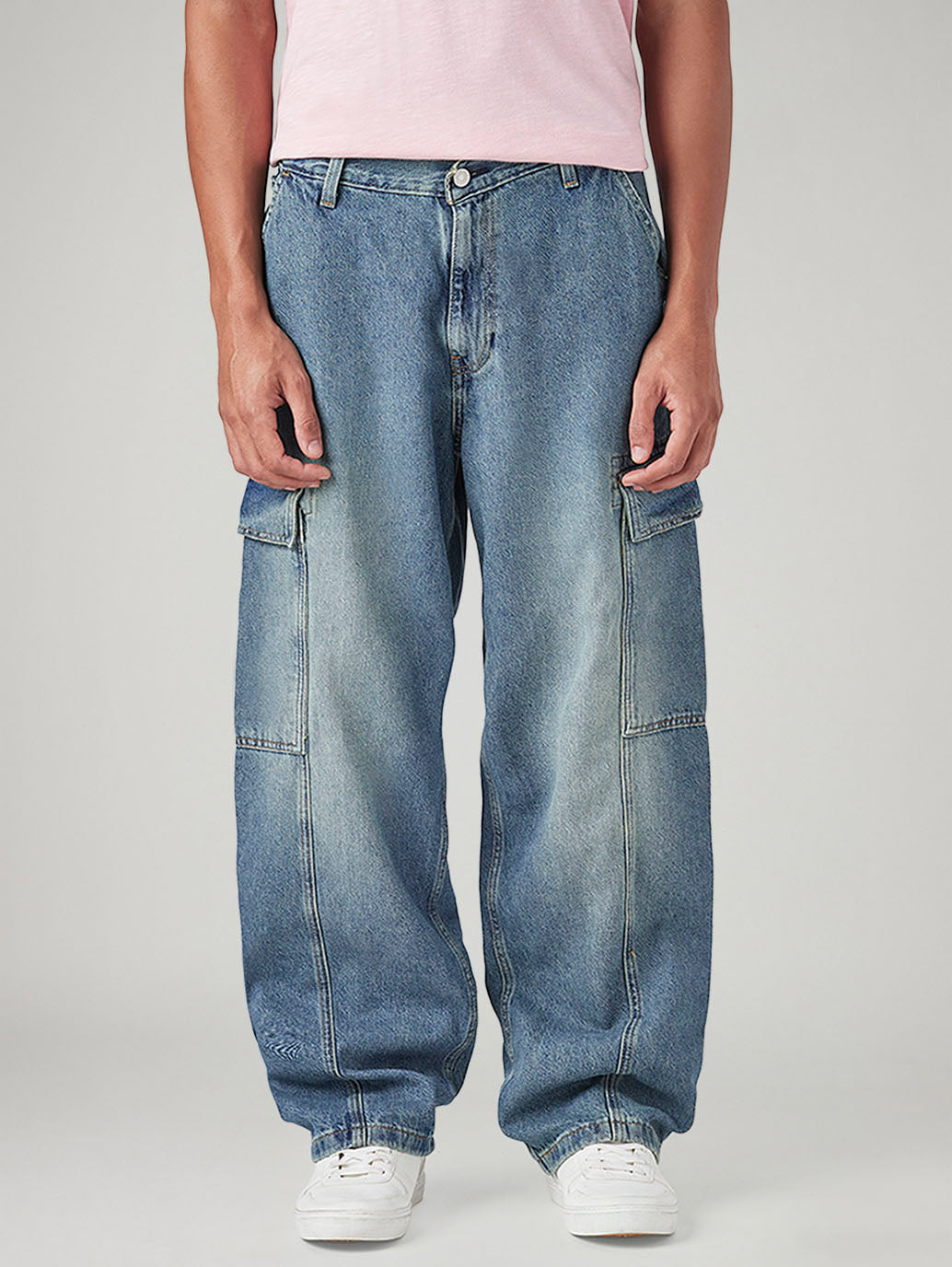 Men's 578 Blue Baggy Fit Mid Rise Tinted Cargos - Front View