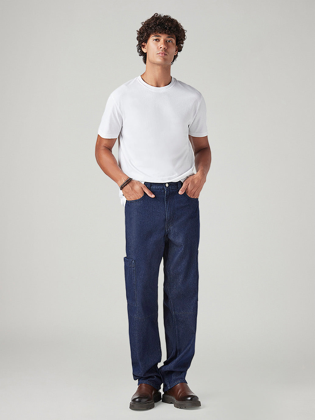 Men's 568 Dark Blue Loose Fit Mid Rise Cargos - Styleshot View