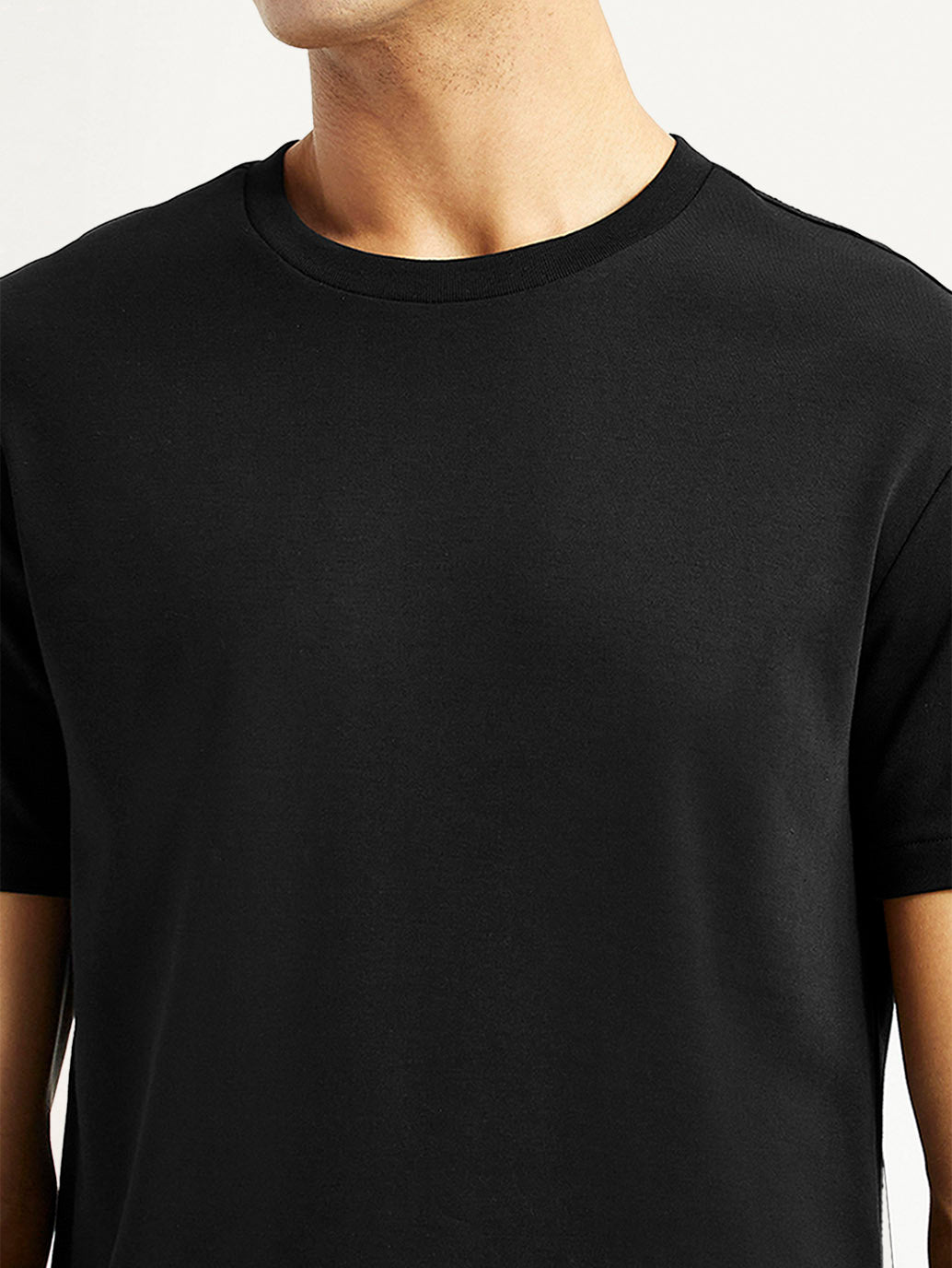 Men's Redloop Solid Black Relaxed Fit T-shirt - Detail View
