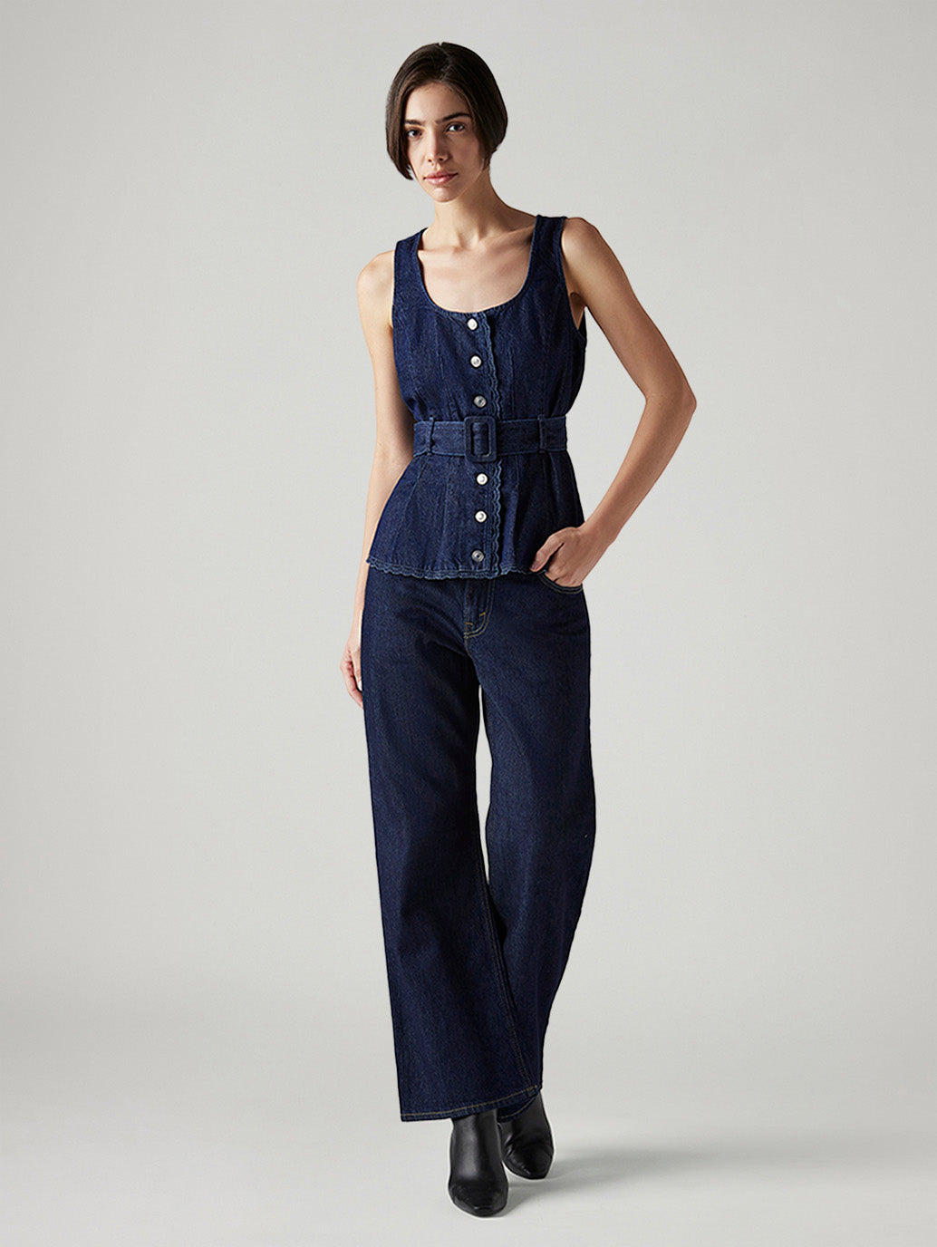 Women's Dark Blue Loose Bootcut Fit Mid Rise Jeans