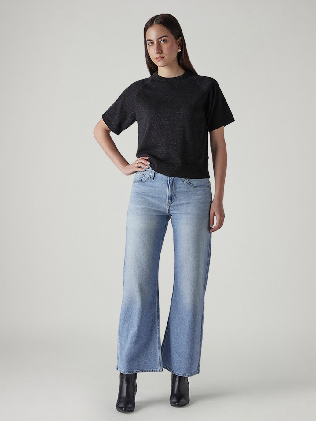 Women's Light Indigo Loose Bootcut Fit Mid Rise Jeans - Front View