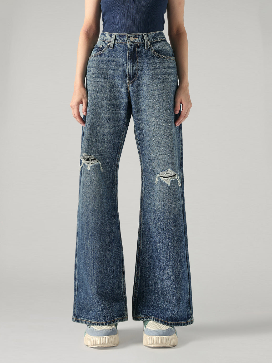 Women's Blue Loose Bootcut Fit Mid Rise Jeans - Front View