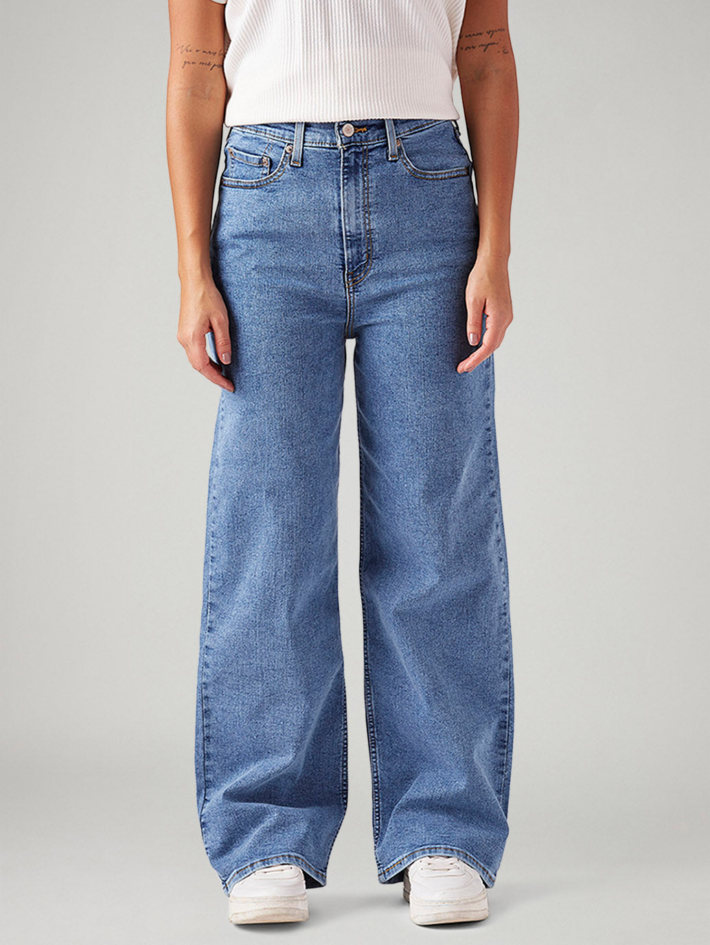 Women's Blue Loose Fit High Rise Jeans - Front View