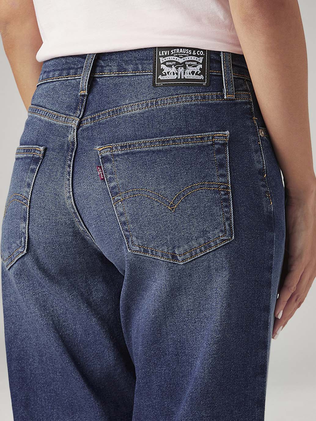 Women's Dark Indigo XL Straight Loose Fit Mid Rise Jeans - Detail View