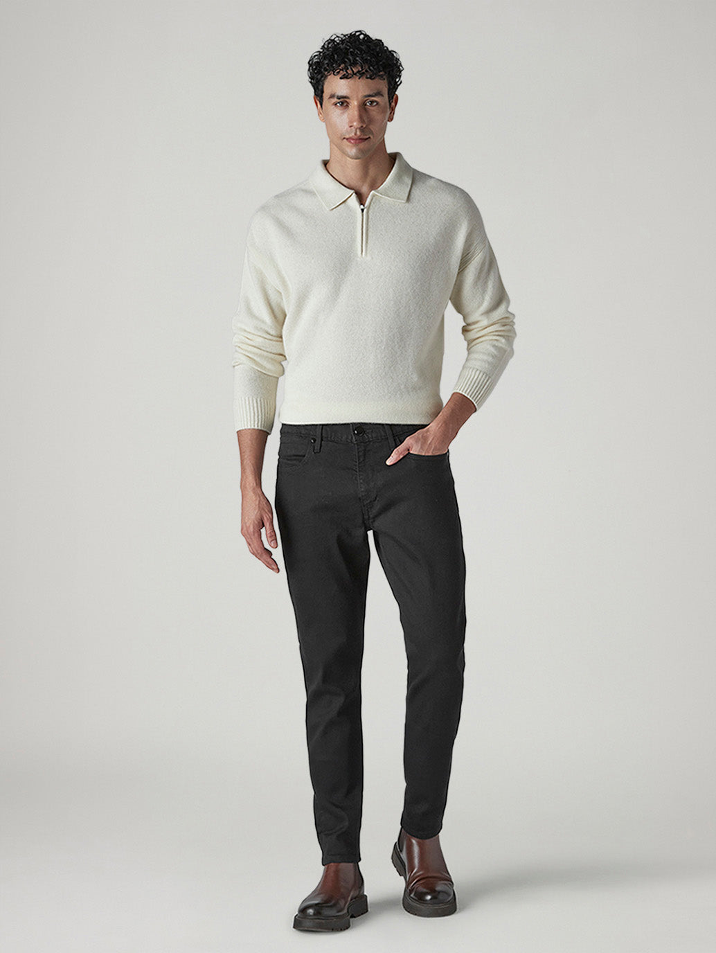 Men's 512 Black Slim Tapered Fit Mid Rise Jeans - Front View