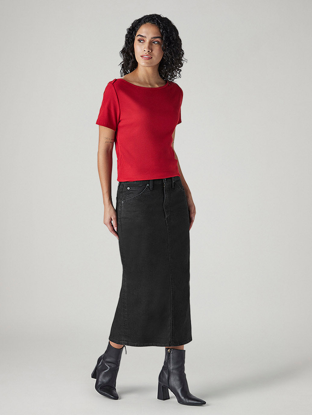 Women's Black Regular Fit High Rise Denim Skirt - 20 View