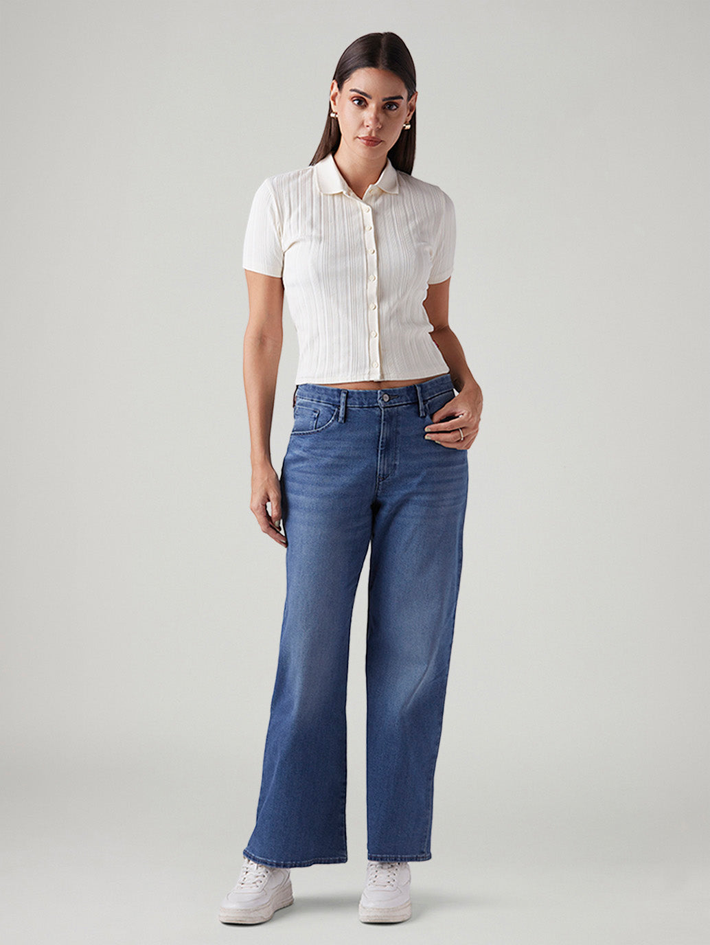 Women's Blue Loose Bootcut Fit Mid Rise Redloop Jeans - Front View