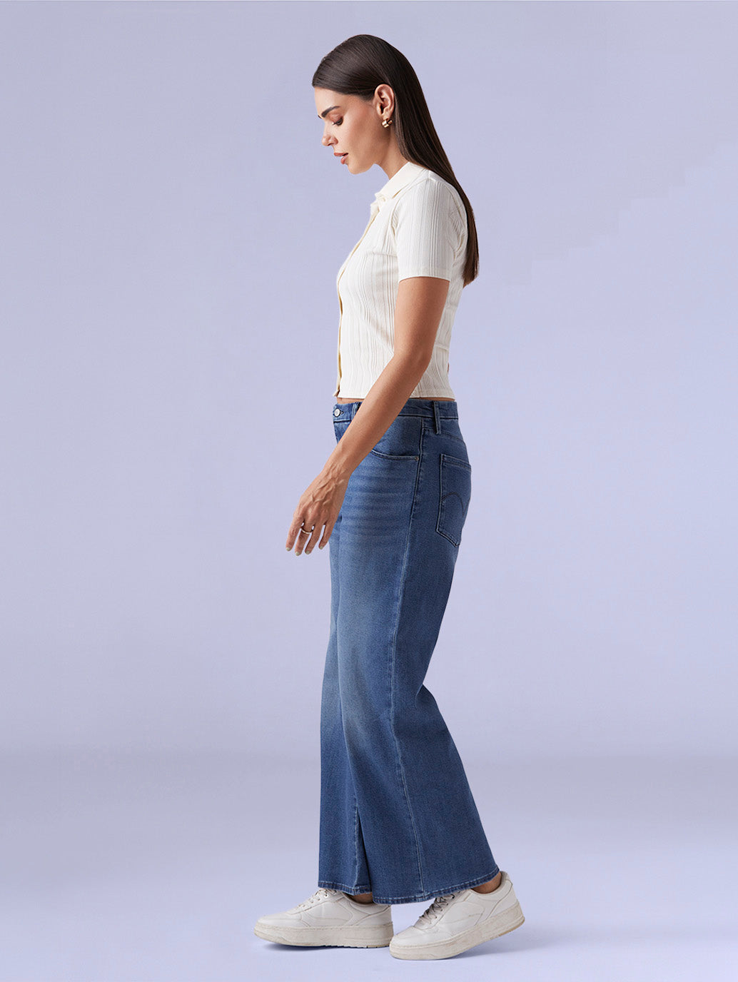 Women's Blue Loose Bootcut Fit Mid Rise Redloop Jeans - 5ca2998c-4340-4119-8998-e6feb7c54079 View