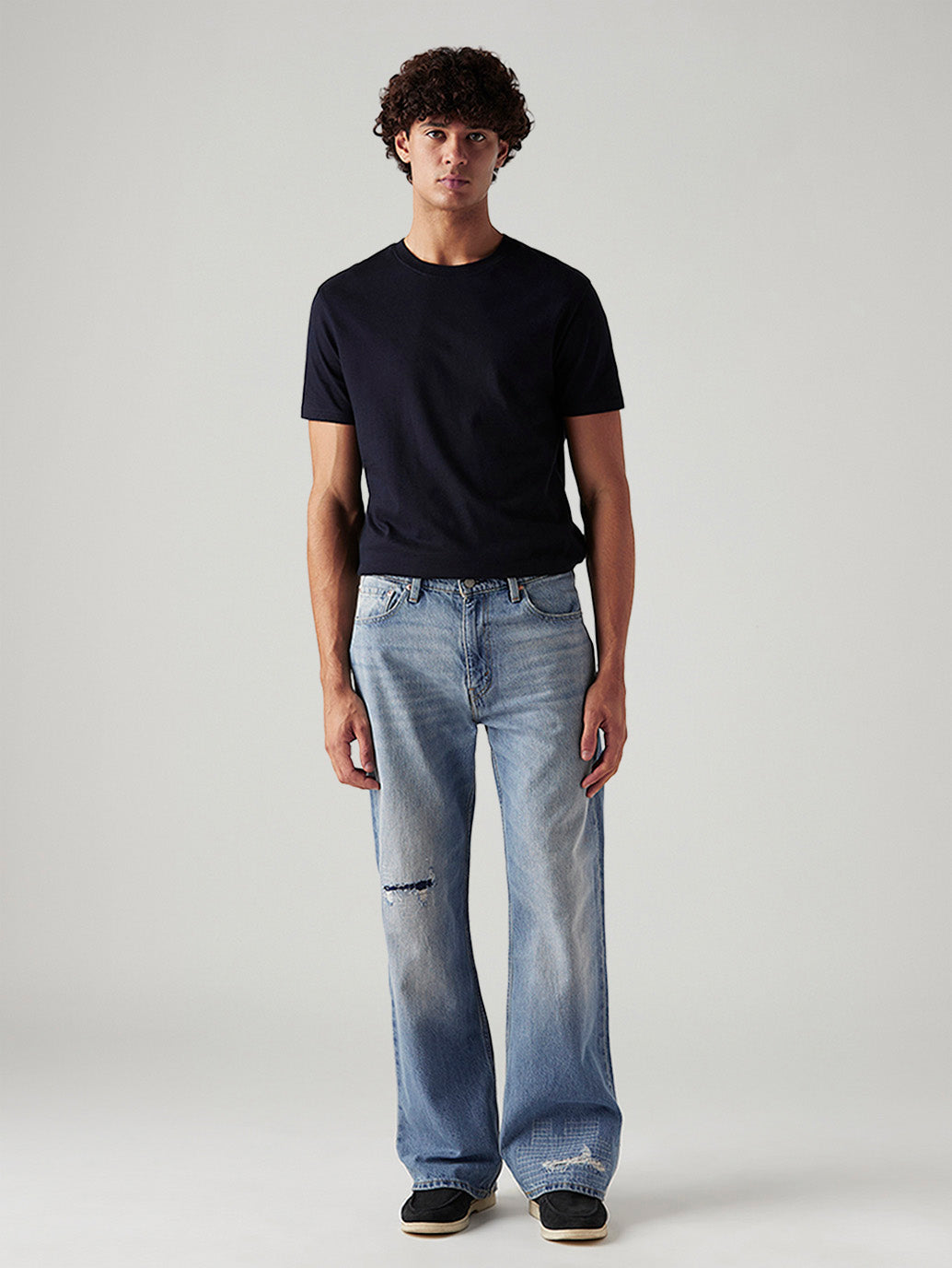 Men's 567 Light Blue Bootcut Mid Rise Jeans - Front View