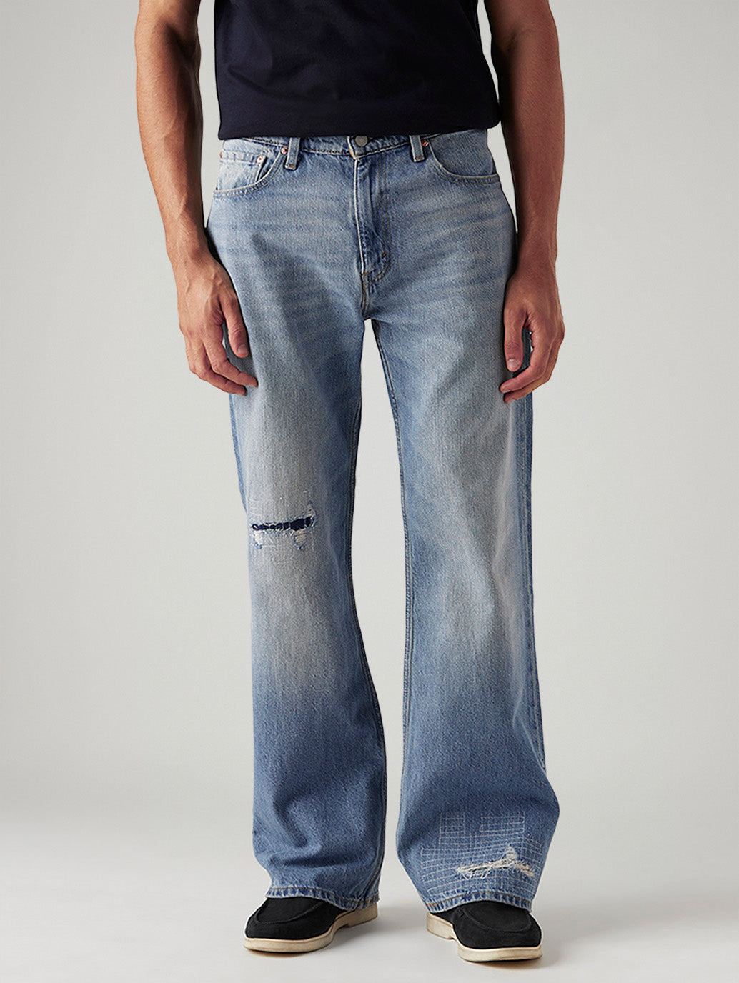 Men's 567 Light Blue Bootcut Mid Rise Jeans - Front View