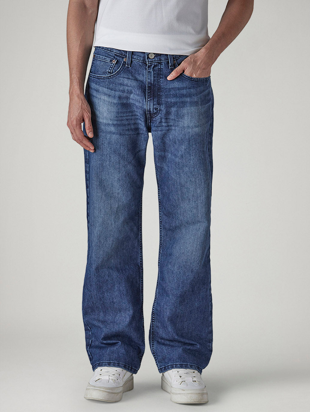 Men's Tinted 505 Dark Indigo Straight Fit Mid Rise Jeans - Front View