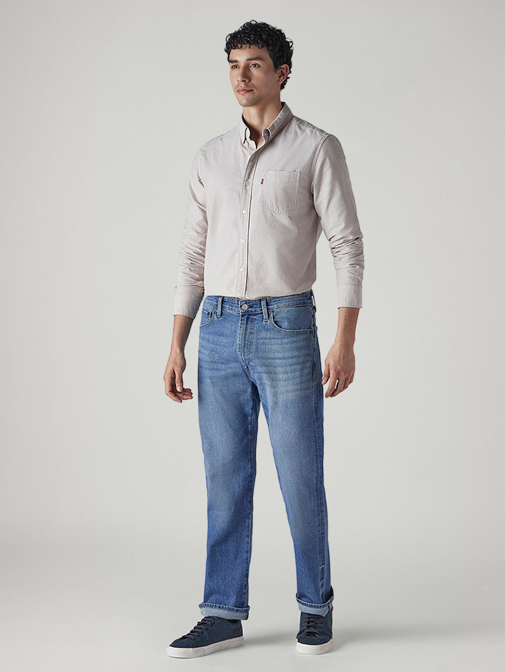 Men's 555 Light Blue Relaxed Straight Fit Mid Rise Commuter Jeans - Side View
