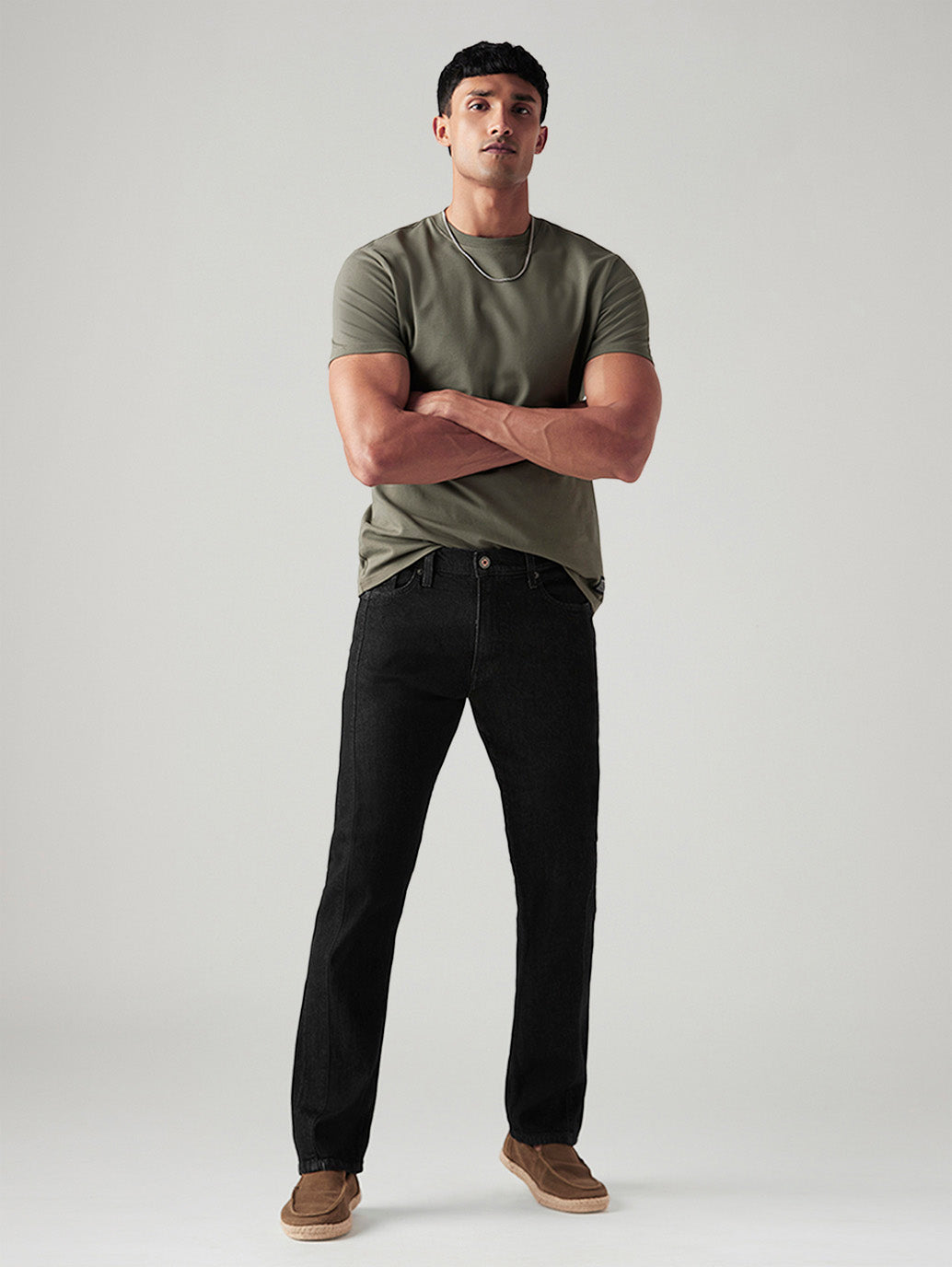 Men's 513 Black Slim Straight Fit Mid Rise Jeans - Styleshot View