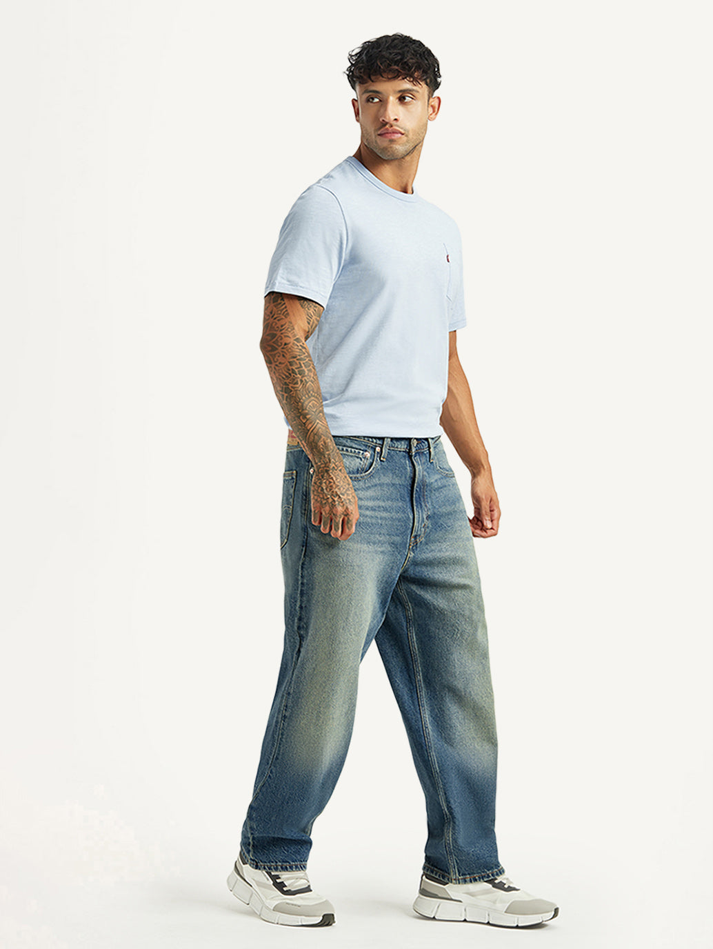 Men's 568 Blue Loose Fit Mid Rise Jeans - Side View