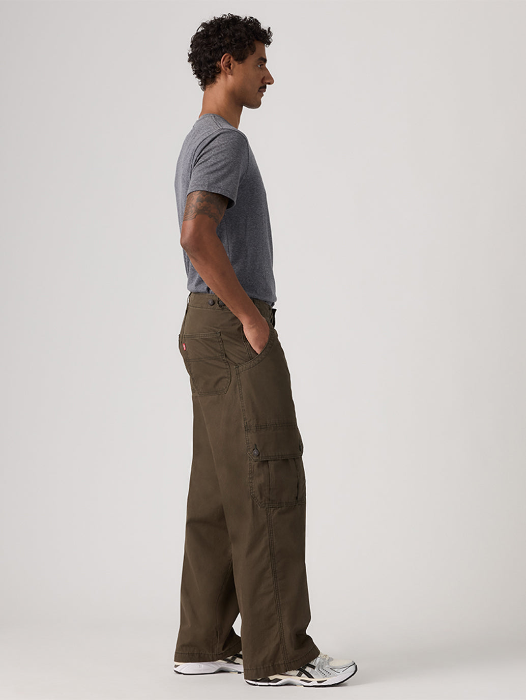 Levi's® Men's Extra Baggy Cargos - Side View