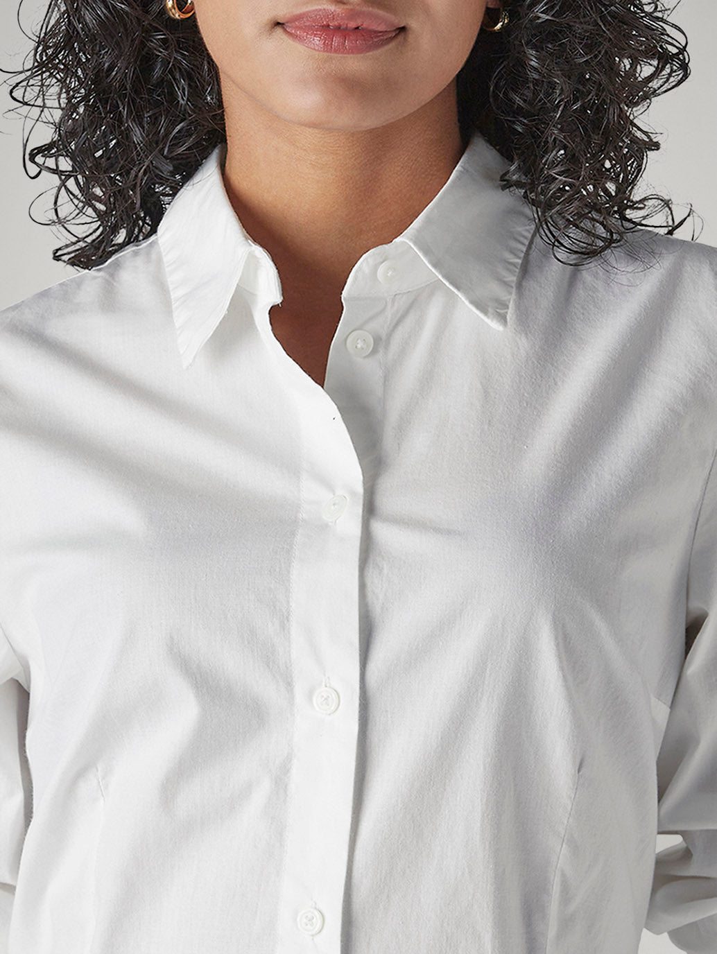 Women's Solid Slim Fit Poplin Shirt - Detail View