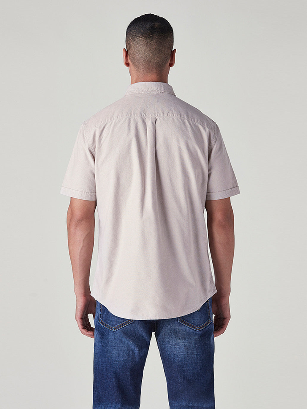 Men's Solid Slim Fit Oxford Shirt - Back View