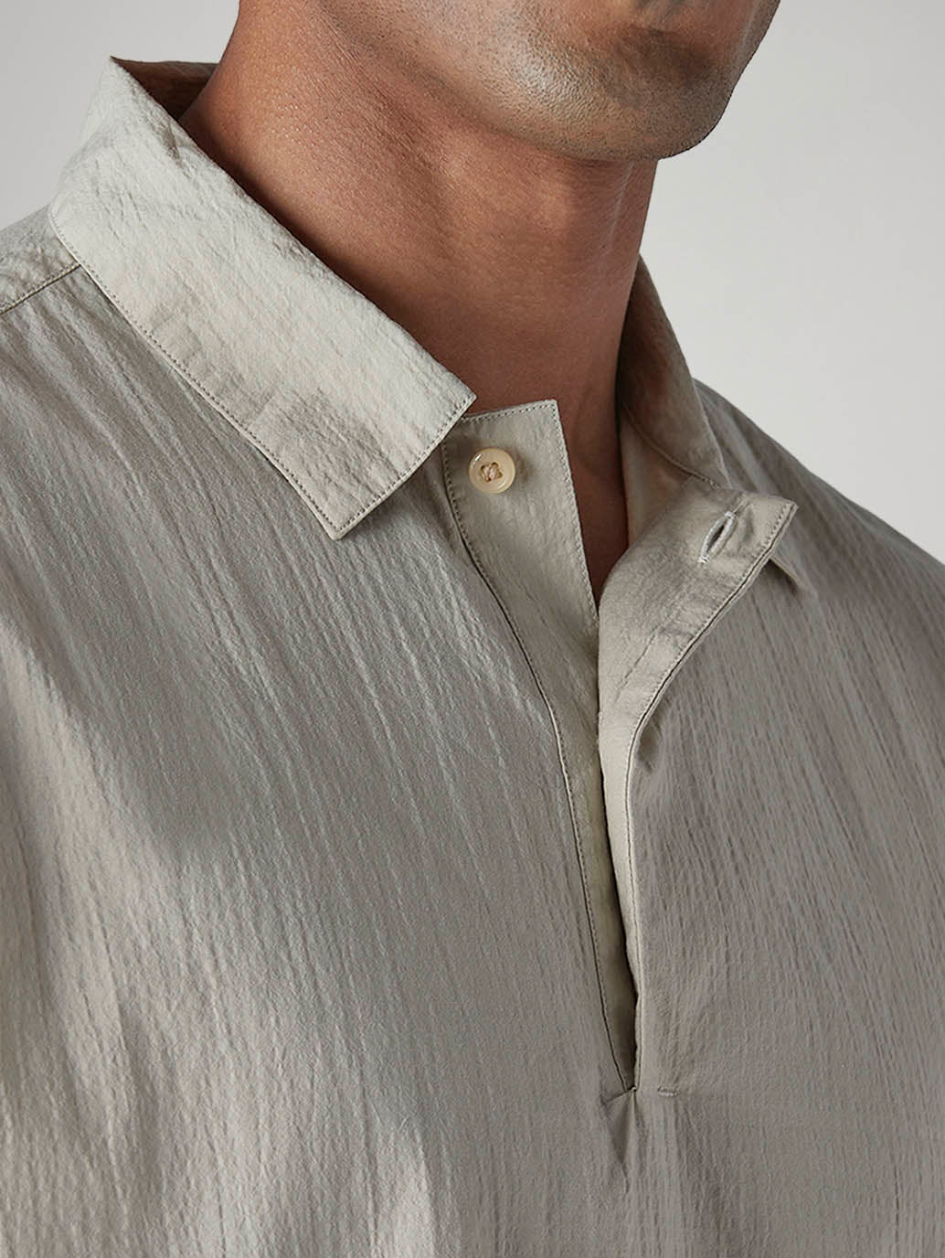 Men's Redloop Solid Slim Fit Shirt - 20 View