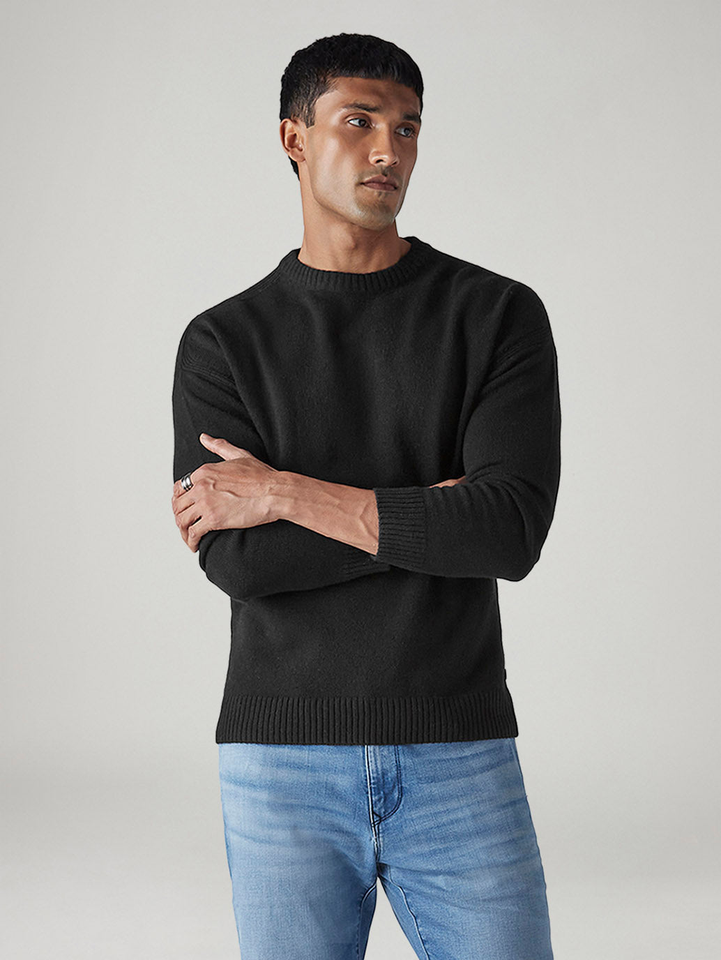 Men's Solid Relaxed Fit Redloop Sweater - 20 View