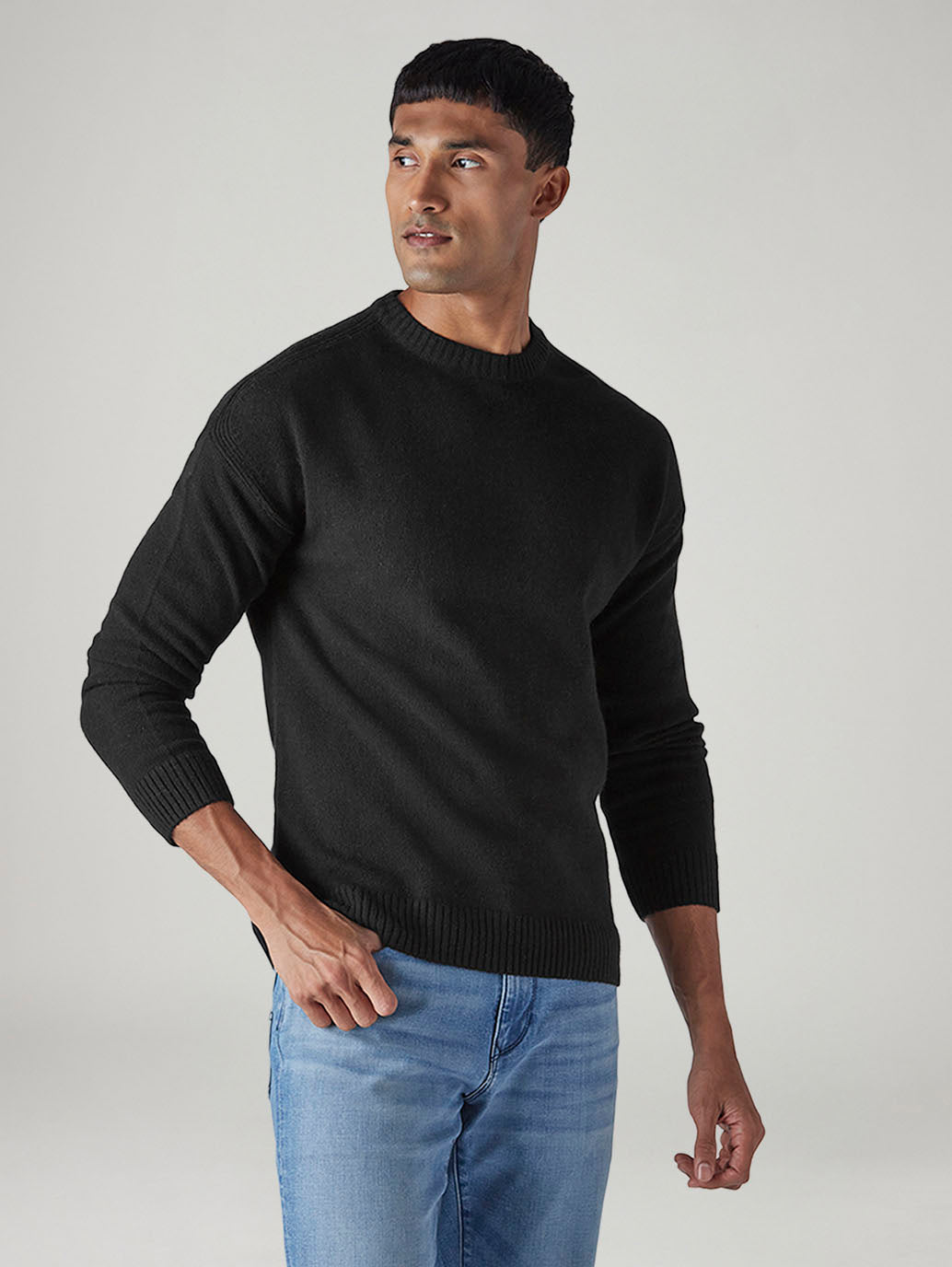 Men's Solid Relaxed Fit Redloop Sweater - 20 View