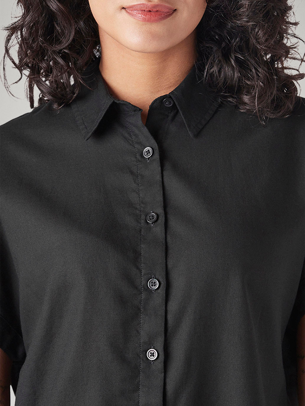 Women's Solid Regular Fit Shirt - 20 View