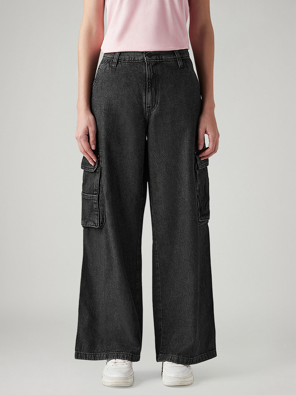 Women's XL Straight Loose Fit Mid Rise Cargo Jeans - Front View