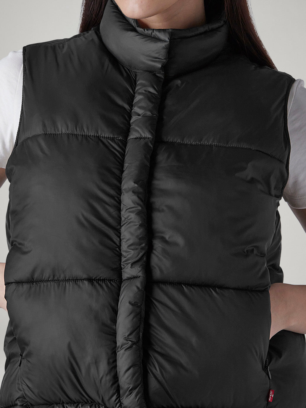 Women's Quilted Slim Fit Jacket - detail View