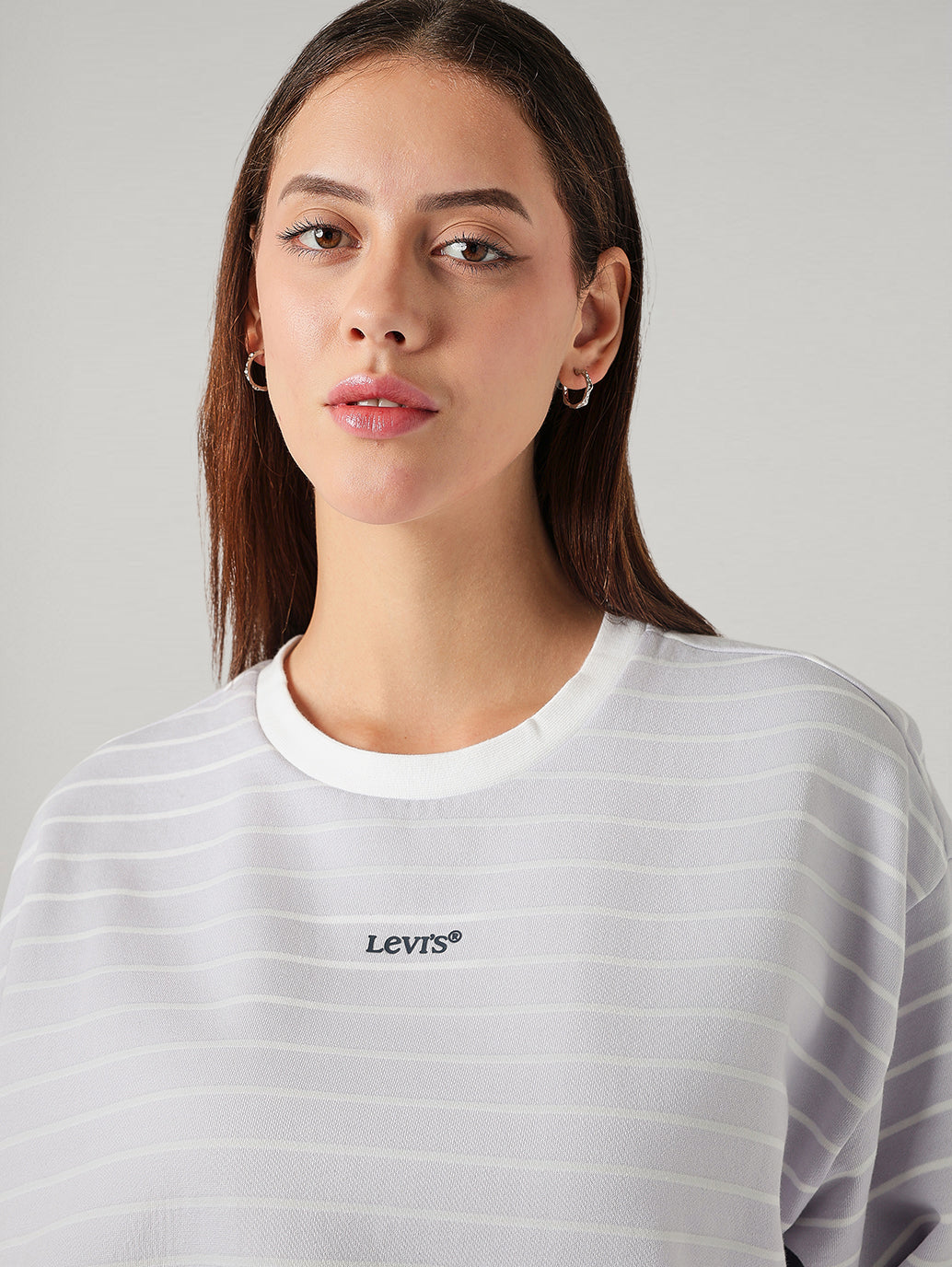 Women's Striped Relaxed Fit Sweatshirt - 20 View