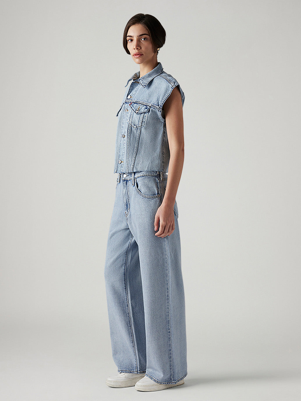 Women's Cinch Ribcage Wide Leg Fit High Rise Jeans – Levis India Store