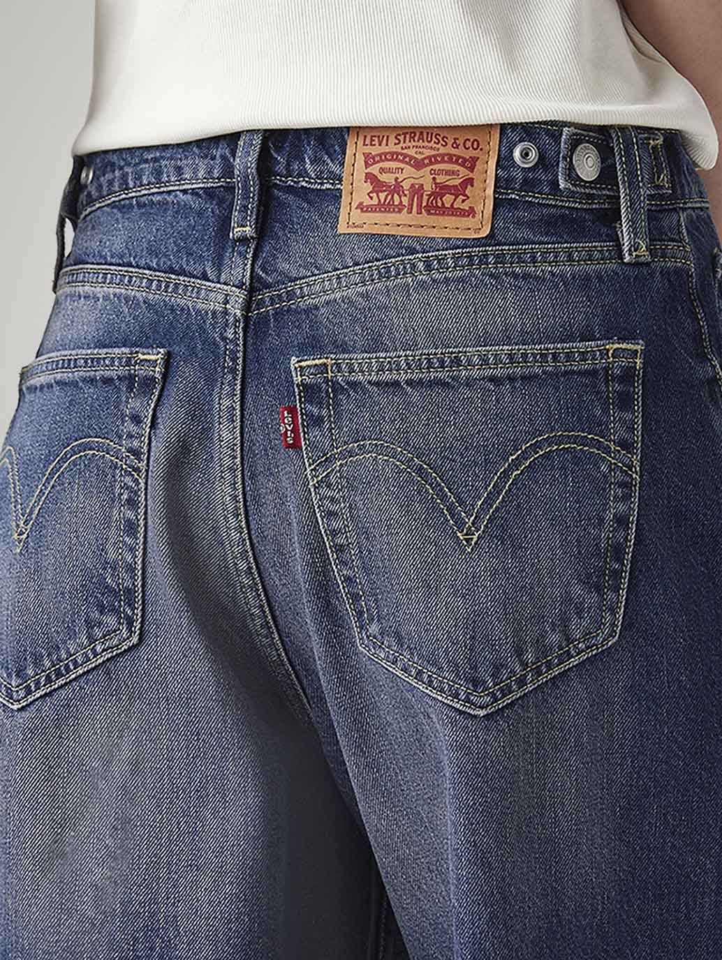 Women's Cinch Ribcage Wide Leg Fit High Rise Jeans - Detail View