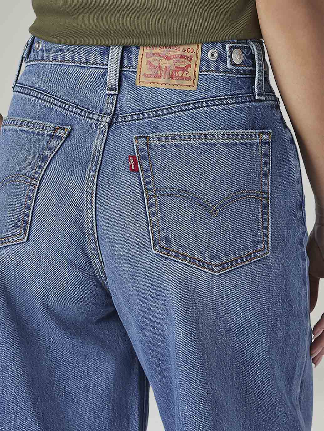 Women's Blue Wide Leg Fit High Rise Cinched Jeans - Detail View