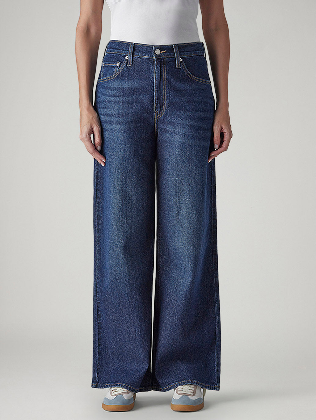 Women's Dark Indigo Wide Leg Fit High Rise Cinched Jeans - Front View