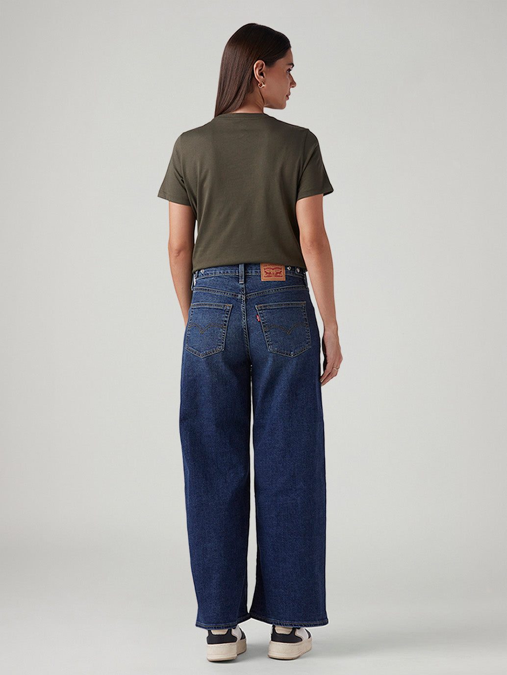 Women's Blue Wide Leg Fit Mid Rise Cinched Jeans - Back View