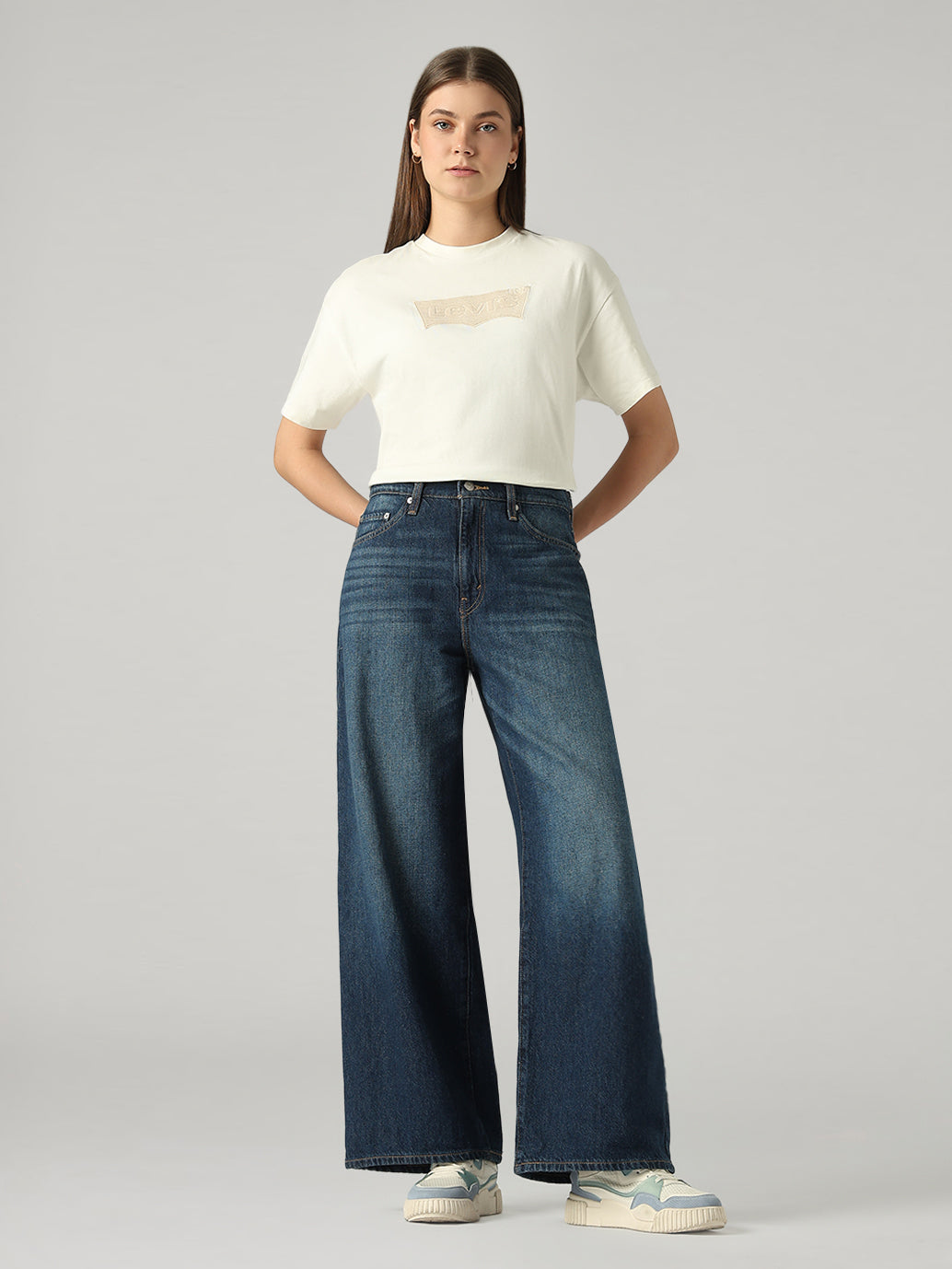 Women's Blue Wide Leg Fit High Rise Cinch Jeans - Front View