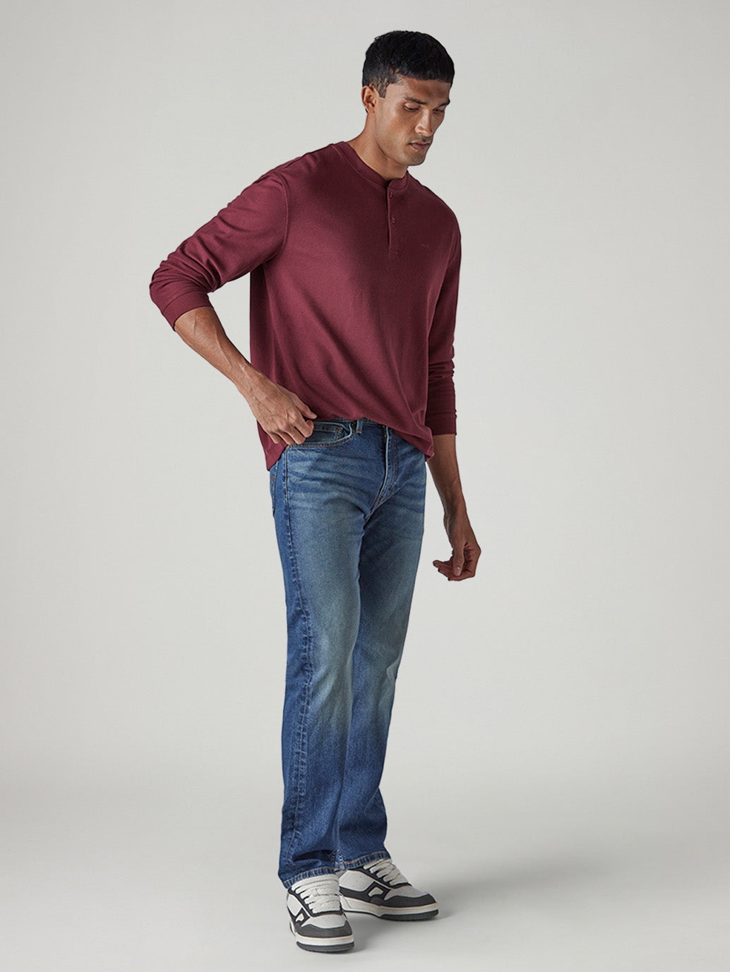 Men's 505 Tinted Dark Indigo Straight Fit Mid Rise Jeans
