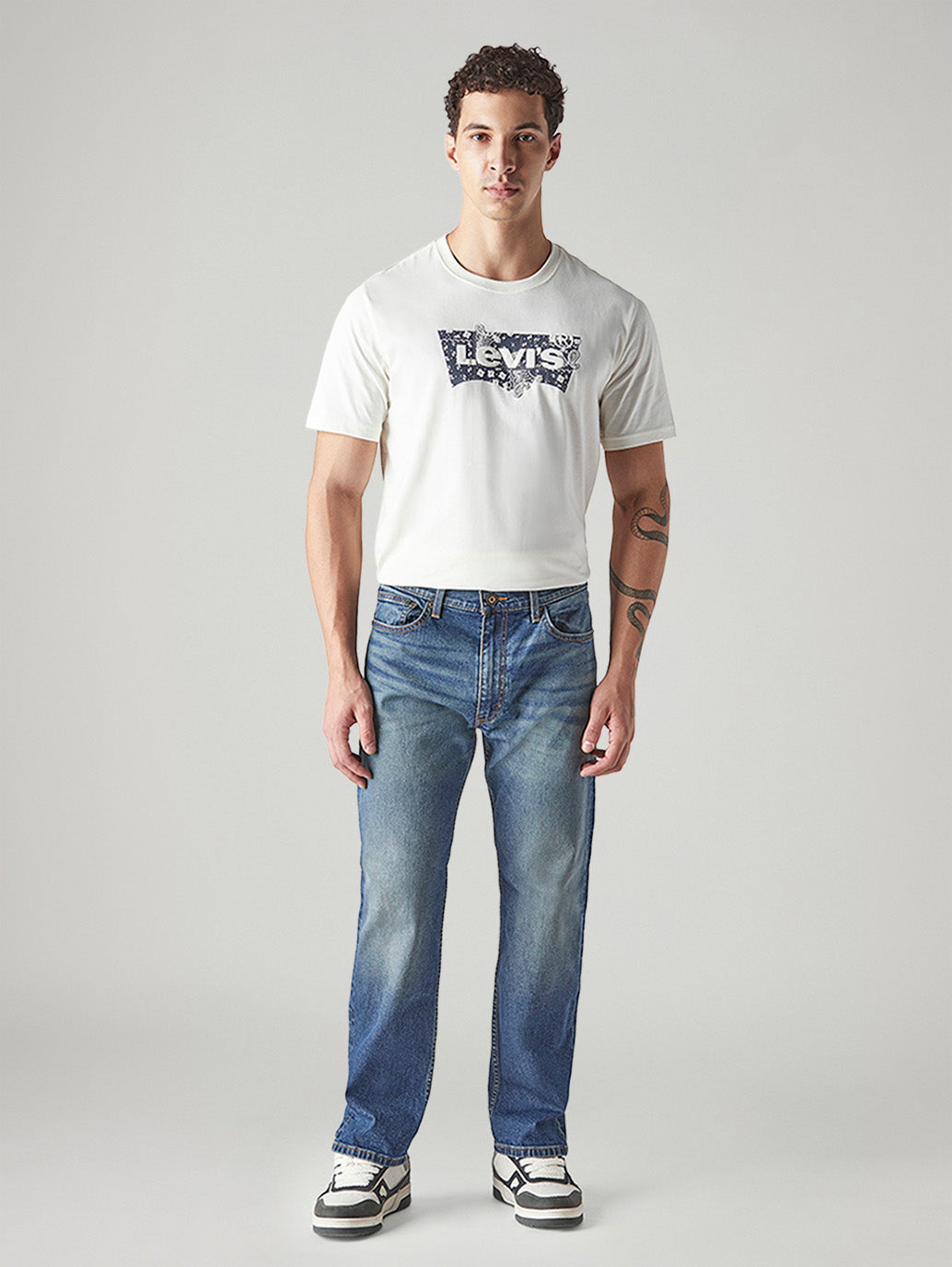 Men's 555 Tinted Dark Indigo Relaxed Straight Fit Mid Rise Jeans - Front View