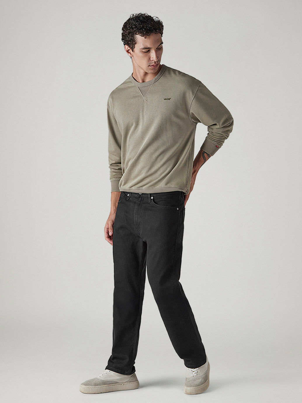 Men's 505 Black Straight Fit Mid Rise Jeans